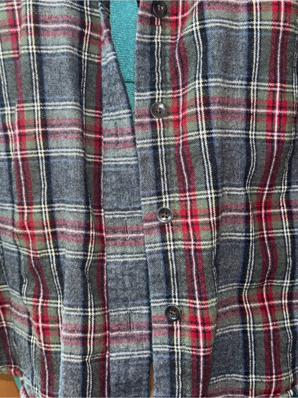 L.L.Bean Women’s Slightly Fitted Plaid Flannel Button Down Shirt Large - Picture 8 of 11